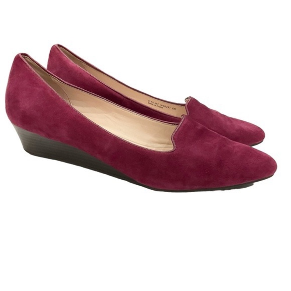 Cole Haan Womens Suede Wedges Slip On Wood
Grain Heel Almond Toe Purple